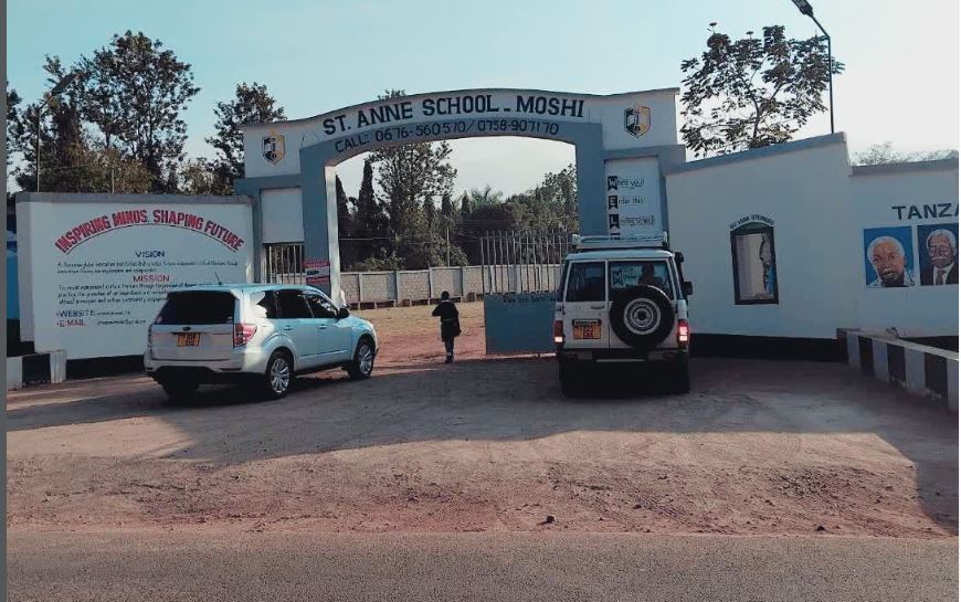Contact St Anne Pre & Primary School
